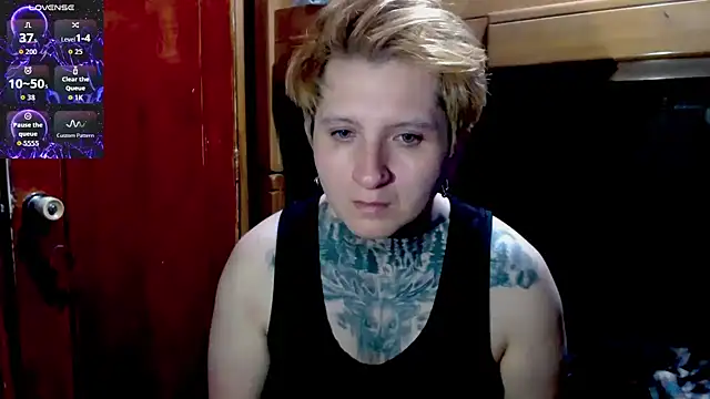 Marieblueeyes online show from December 2, 3:56 am