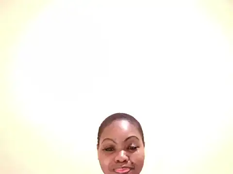 Snapshot of Queen_BootyXXX chatting on May 16, 3:14 am Queen BootyXXX online show from May 16, 3:14 am