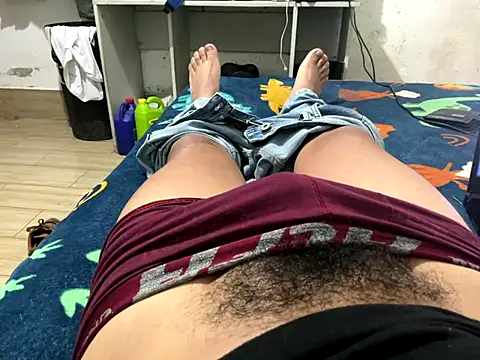 Snapshot of elvis0966 chatting on September 18, 4:14 am elvis0966 online show from September 18, 4:14 am