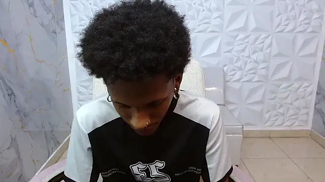 Snapshot of ManSant chatting on July 28, 5:34 pm ManSant online show from July 28, 5:34 pm