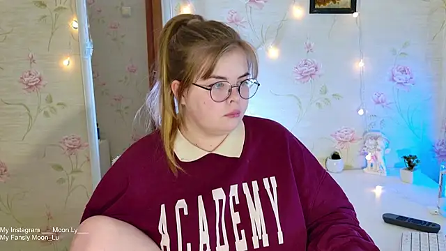 sinnamon  online show from November 3, 4:41 pm