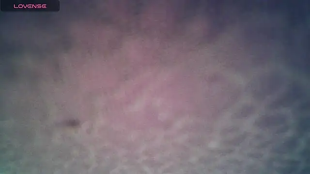 Snapshot of SexDiffrent chatting on November 27, 7:27 pm SexDiffrent online show from November 27, 7:27 pm