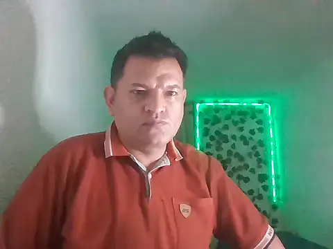 SexDiffrent online show from May 15, 10:50 pm
