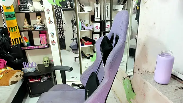 allsson queen online show from October 30, 3:19 am