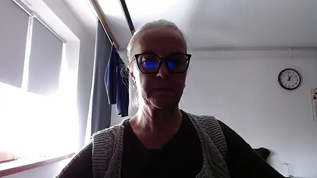 ina tits online show from November 25, 10:59 am