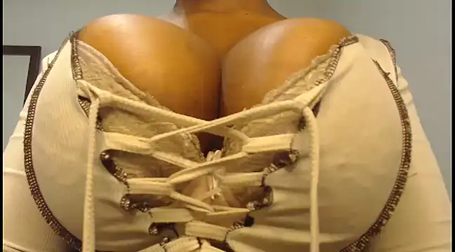 biggracie online show from February 25, 11:19 am