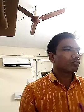 Snapshot of rajlocal chatting on December 13, 11:55 am rajlocal online show from December 13, 11:55 am