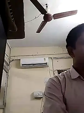 Snapshot of rajlocal chatting on December 17, 8:23 am rajlocal online show from December 17, 8:23 am