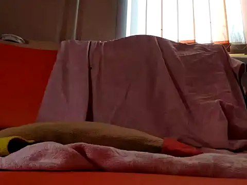 Snapshot of Thickforest69 chatting on September 11, 7:08 am Thickforest69 online show from September 11, 7:08 am