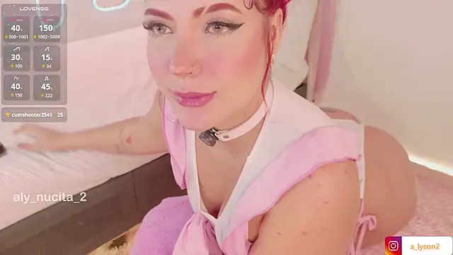 Snapshot of aly_nucita_ chatting on October 18, 11:44 am aly nucita  online show from October 18, 11:44 am