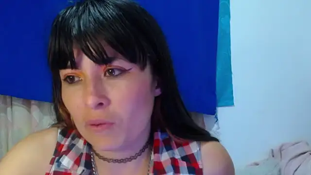 Snapshot of Alexandrasaenz chatting on May 13, 9:44 pm Alexandrasaenz online show from May 13, 9:44 pm