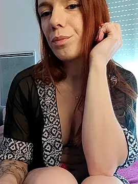 Snapshot of clara-francaise chatting on November 26, 2:40 pm clara-francaise online show from November 26, 2:40 pm