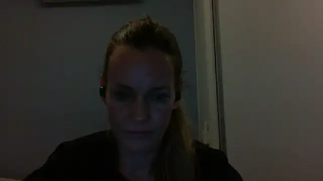 Annylove1 online show from October 9, 10:52 pm