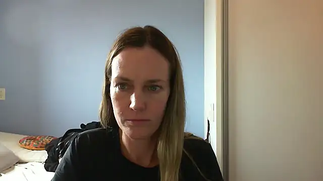 Annylove1 online show from October 15, 3:45 pm