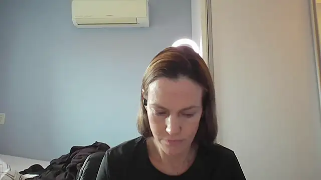 Annylove1 online show from November 14, 11:53 am