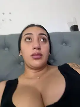 Snapshot of Hannahoff chatting on September 21, 10:11 pm Hannahoff online show from September 21, 10:11 pm