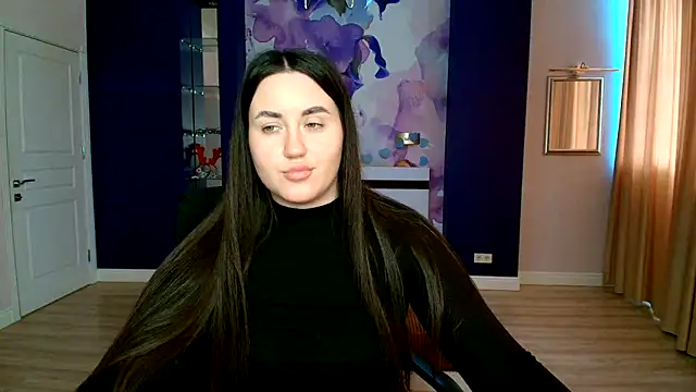 Roxie Bradley online show from February 21, 10:28 am