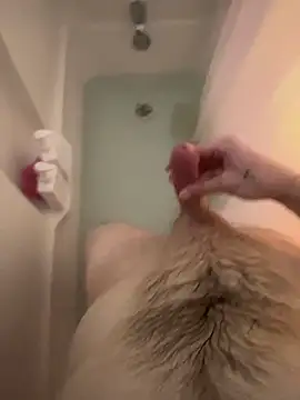 Snapshot of ThatTattooedGuy chatting on September 20, 4:41 pm ThatTattooedGuy online show from September 20, 4:41 pm