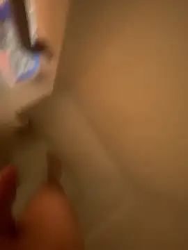 Snapshot of ThatTattooedGuy chatting on November 4, 7:51 am ThatTattooedGuy online show from November 4, 7:51 am