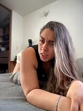 Im sophiie online show from July 10, 10:34 pm