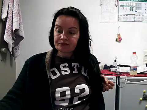 LoveNBloom online show from March 15, 7:09 pm