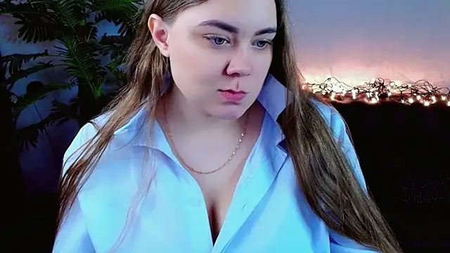 Snapshot of touch_me_bb chatting on December 4, 8:12 am touch me bb online show from December 4, 8:12 am