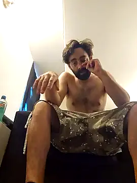 Snapshot of BigDickRickyB69 chatting on September 16, 12:11 am BigDickRickyB69 online show from September 16, 12:11 am