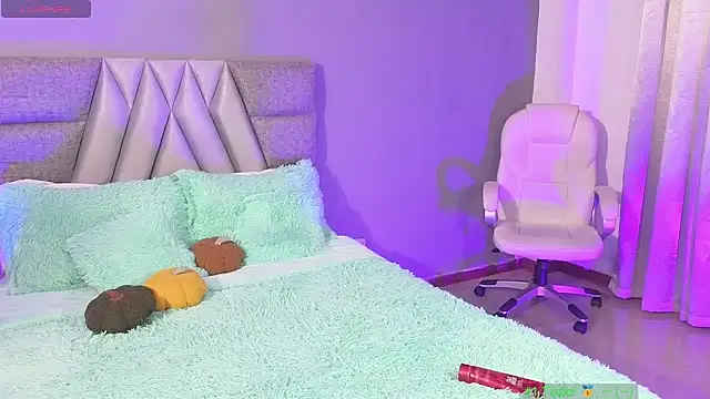 Snapshot of Miaparkerss_ chatting on January 31, 9:48 pm Miaparkerss online show from January 31, 9:48 pm
