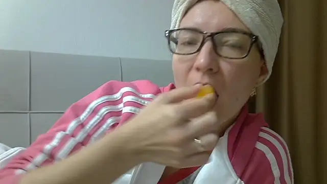 Ashleyspice online show from October 23, 6:13 am