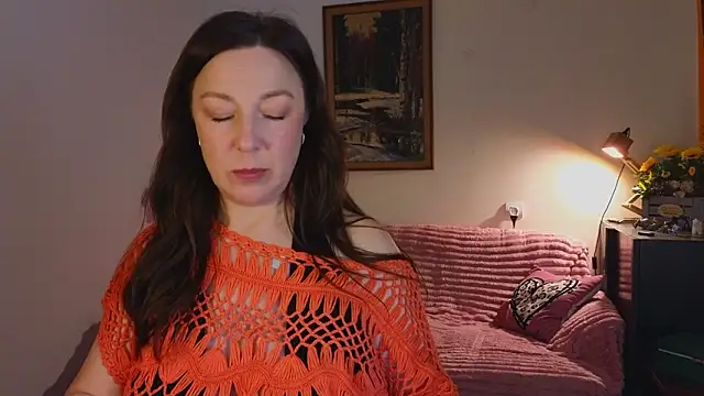 vanessawis  online show from March 20, 11:42 pm