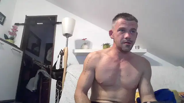 Snapshot of Cambitchboy chatting on September 18, 9:50 pm Cambitchboy online show from September 18, 9:50 pm