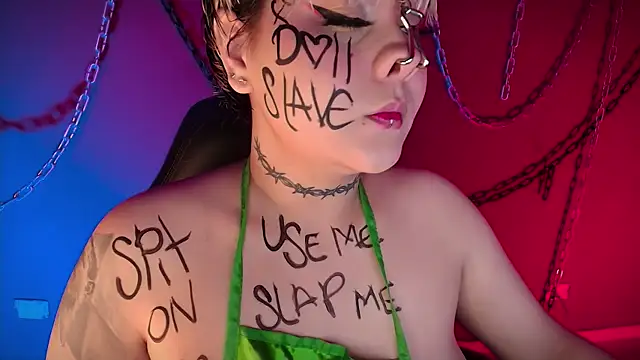 Snapshot of Laura_takint chatting on December 29, 5:01 pm Laura takint online show from December 29, 5:01 pm