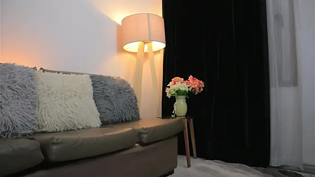 Valeriestyle online show from March 12, 4:07 am