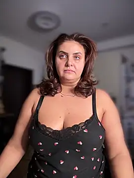 Snapshot of AnneKane chatting on November 14, 4:33 am AnneKane online show from November 14, 4:33 am