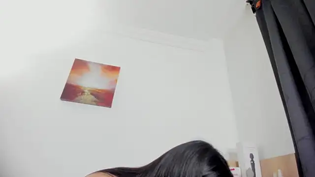 nia  white online show from May 24, 2:16 am