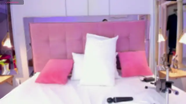 Ahincale online show from February 17, 8:04 pm