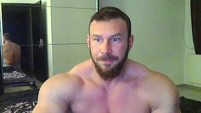 muscularkevin online show from April 4, 3:38 am