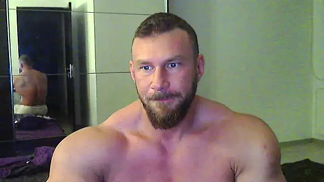 muscularkevin online show from May 2, 3:33 am