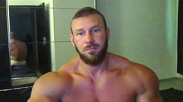 muscularkevin online show from June 27, 3:33 am