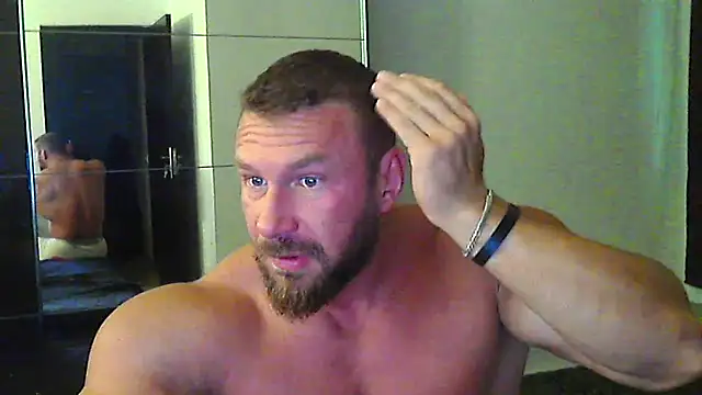 muscularkevin online show from July 12, 3:30 am