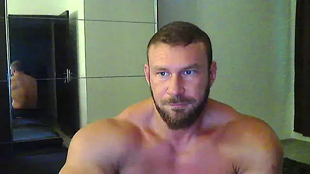muscularkevin online show from July 21, 3:20 am