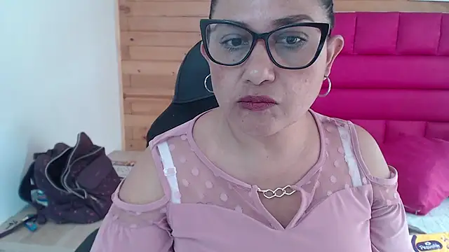 Snapshot of Katha_Marck chatting on January 13, 7:10 pm Katha Marck online show from January 13, 7:10 pm