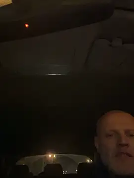 davigochi77bcn online show from March 4, 8:05 pm