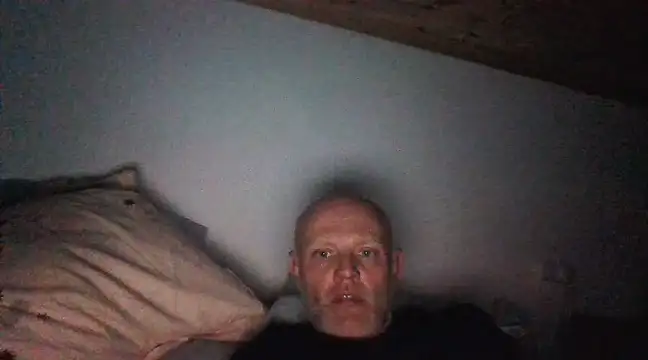 davigochi77bcn online show from March 5, 2:36 am