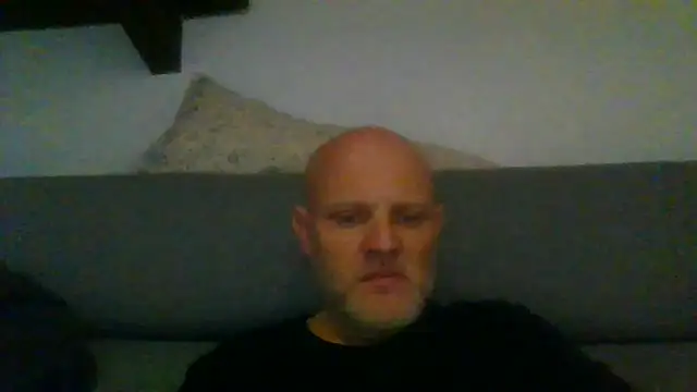 davigochi77bcn online show from February 7, 8:12 pm