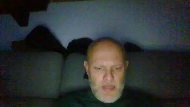 davigochi77bcn online show from February 10, 7:29 pm