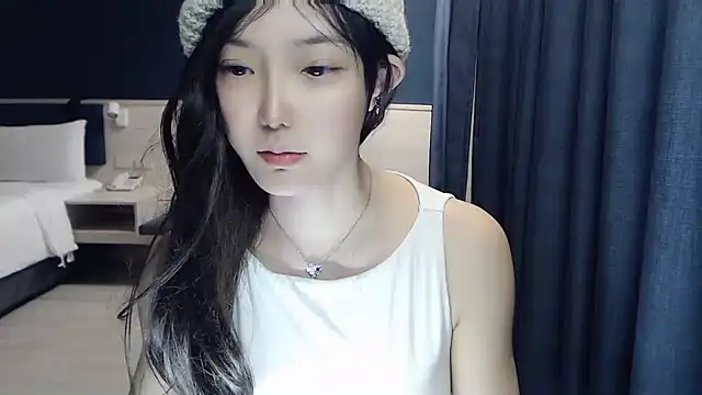 TBgril online show from April 2, 12:14 pm