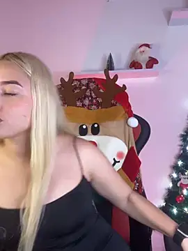 Irisweet  online show from December 10, 11:30 pm