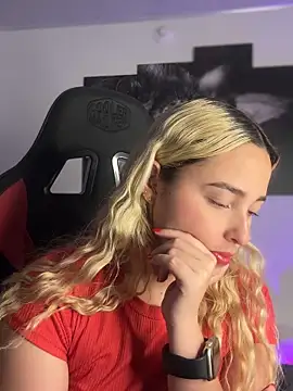 Irisweet  online show from September 17, 10:22 pm