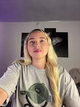 Irisweet  online show from November 25, 10:21 pm